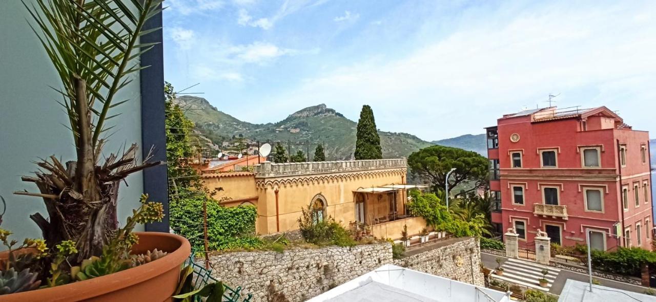 "Sea-See" Studio Taormina Center - Bellissima Vista Mare - Corner Kitchen Εξωτερικό φωτογραφία