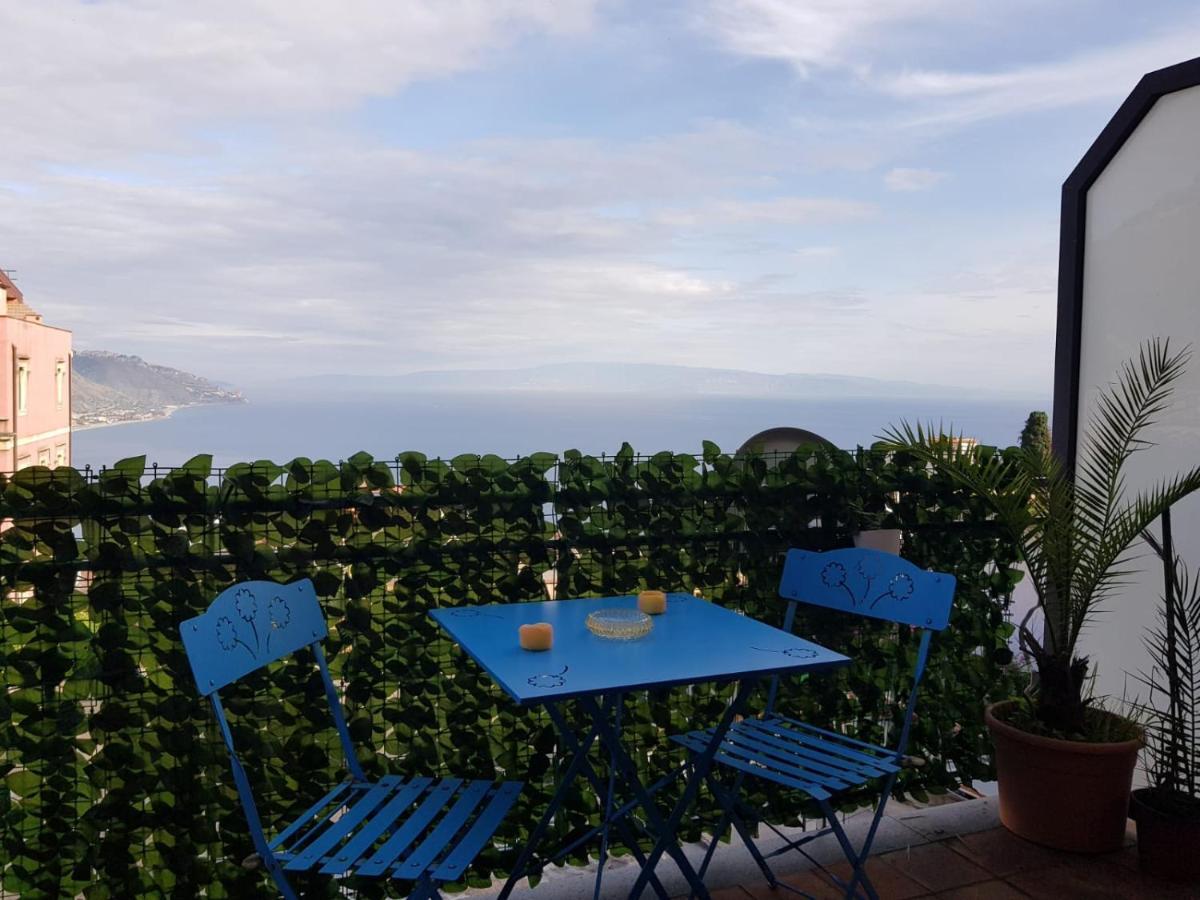 "Sea-See" Studio Taormina Center - Bellissima Vista Mare - Corner Kitchen Εξωτερικό φωτογραφία